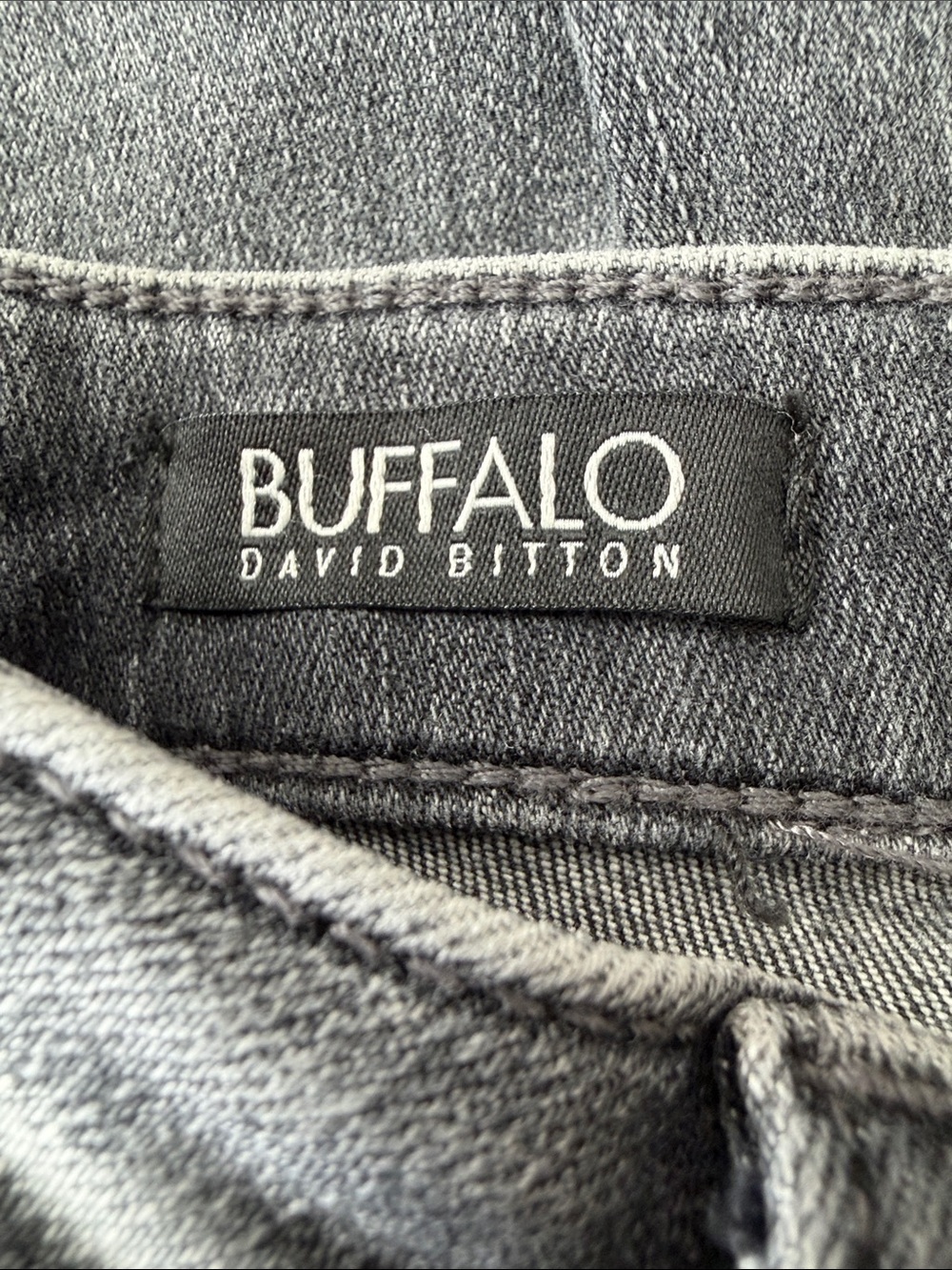 Buffalo David Bitton Women's Skinny Jeans in Washed Gray - Picture 4 of 5